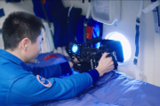 超高清！中國首部8K太空電影《窗外是藍星》全國上映