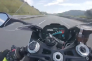 摩托高速飆398km/h引熱議