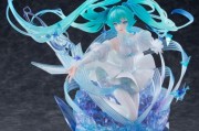 初音未來Crystal Dress Ver.模型 預計2026年9月發售